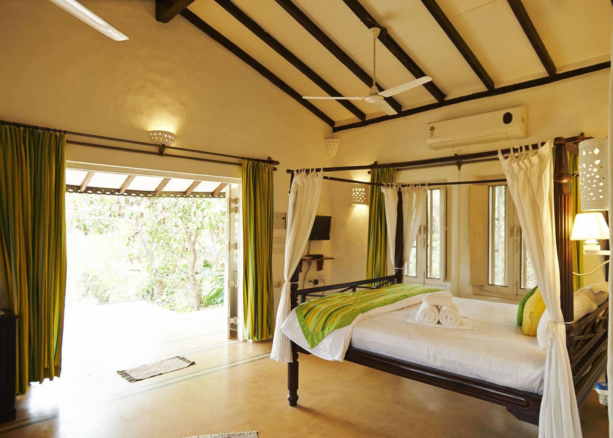 Wildflower Villas - All Villa Hotel, Family Run كاندولِم المظهر الخارجي الصورة