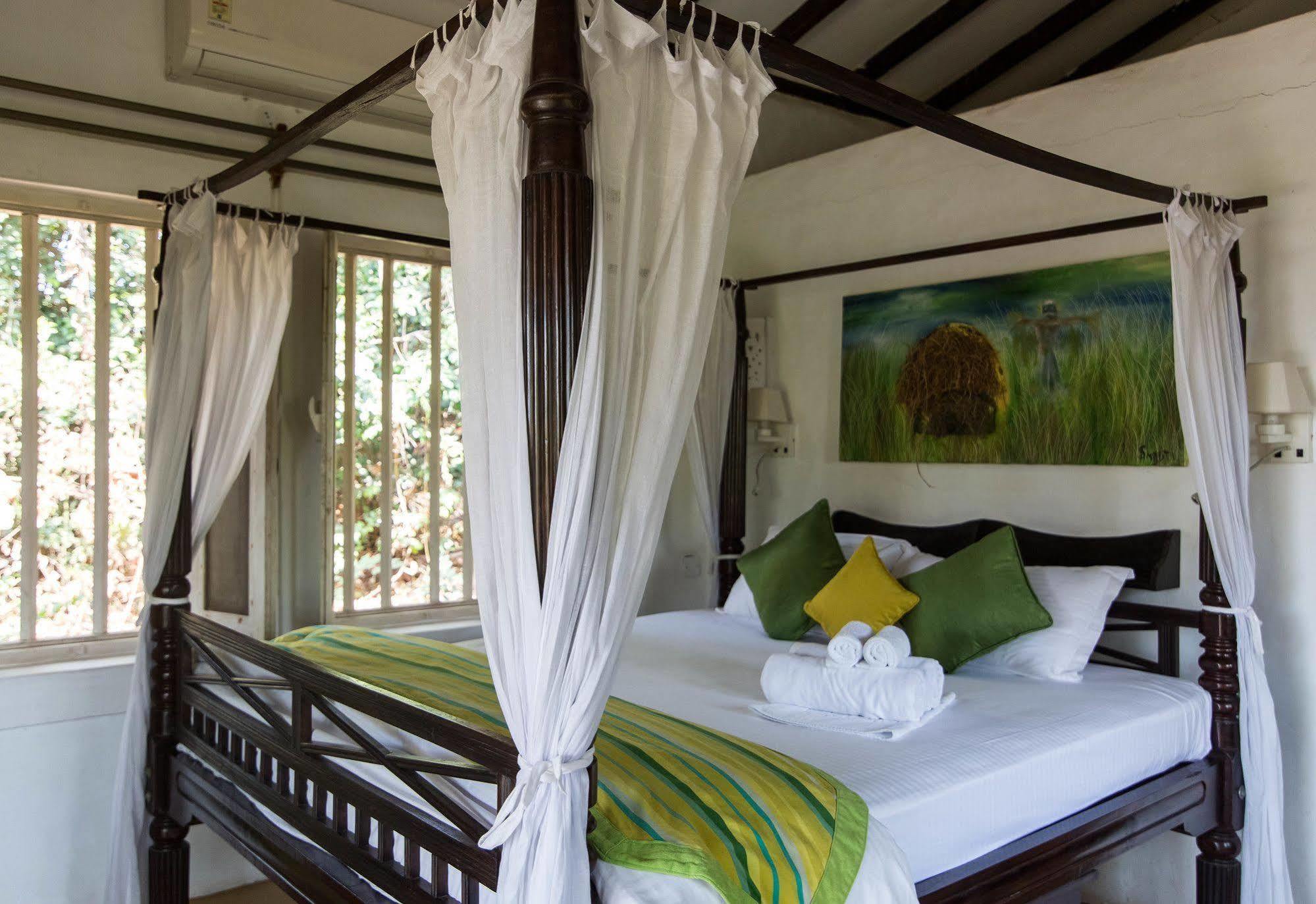 Wildflower Villas - All Villa Hotel, Family Run كاندولِم المظهر الخارجي الصورة