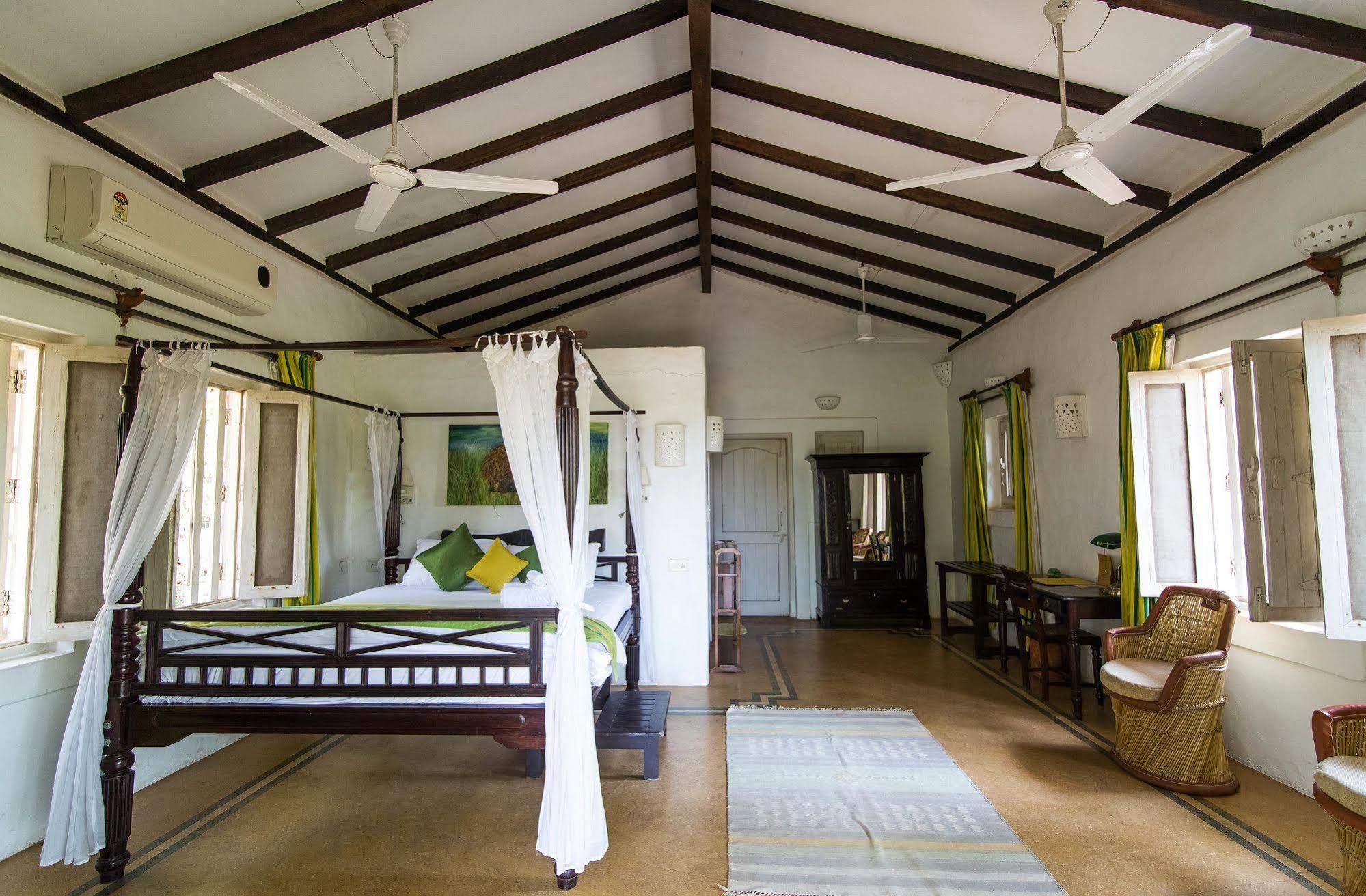 Wildflower Villas - All Villa Hotel, Family Run كاندولِم المظهر الخارجي الصورة