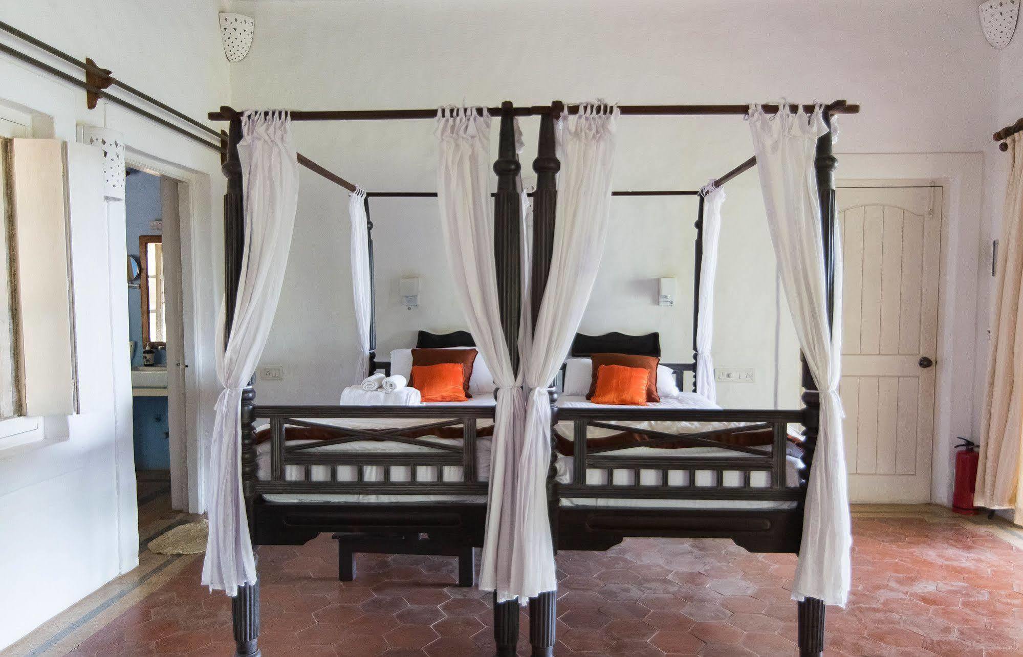 Wildflower Villas - All Villa Hotel, Family Run كاندولِم المظهر الخارجي الصورة